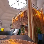 Lüks kamp alanı Glamping Idyllaglamp Loft