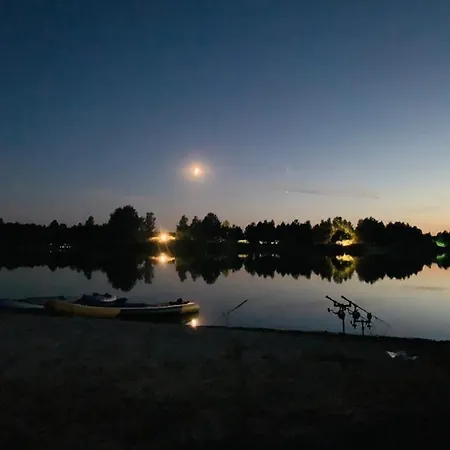 Luxussátor Glamping Idyllaglamp Loft