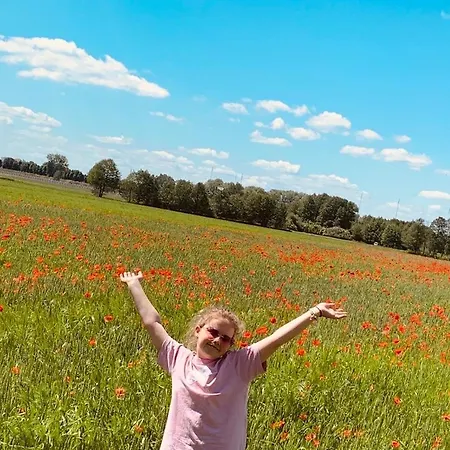 Luxussátor Glamping Idyllaglamp Loft *